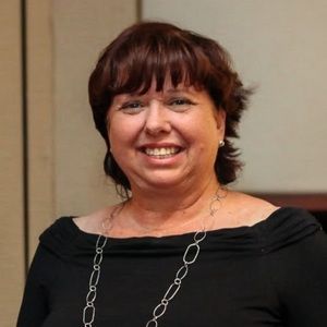 Meet your Posher, Pam